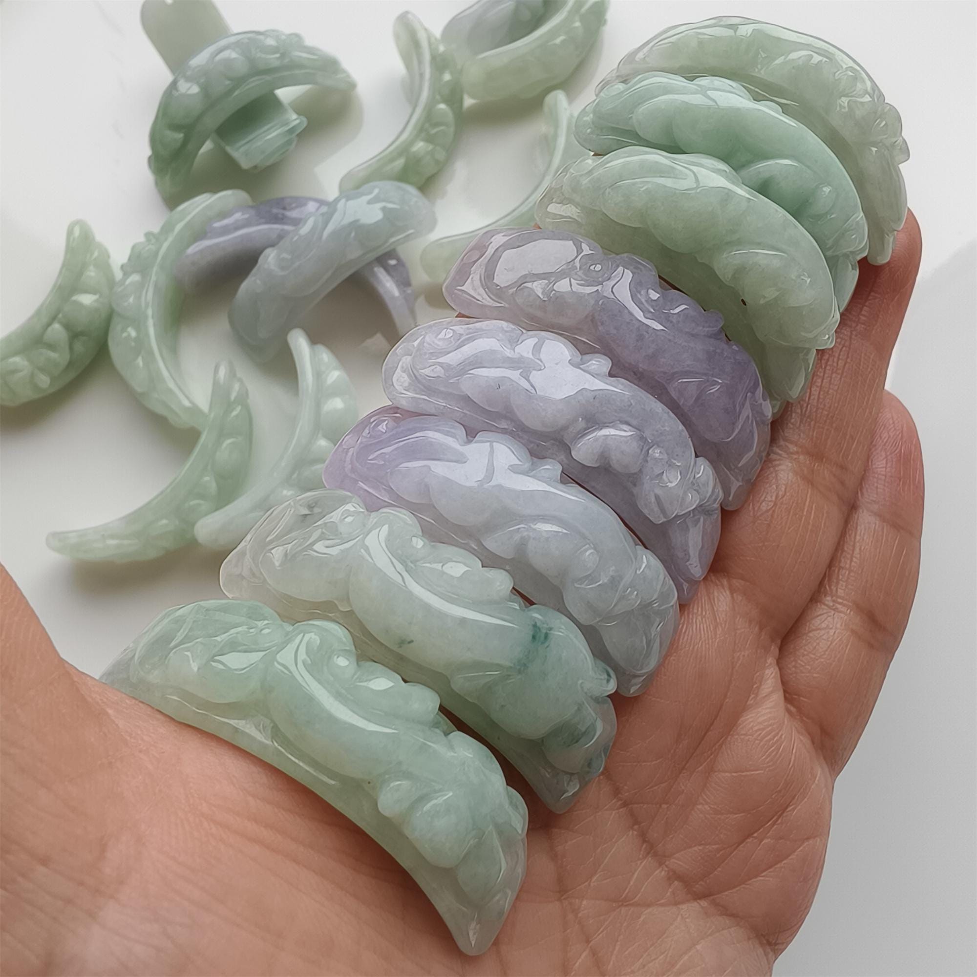 Genuine jade bangle - Etsy 日本