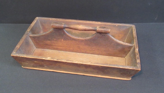 American Country Primitive Cutlery Tray, turned handle, hand made. excellent clean dry condition.