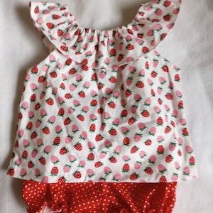 Baby girls strawberry 2 piece outfit set, strawberry cake smash,sweet one clothes,berry sweet party.12 months