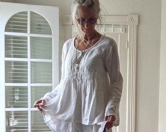 Women's Handmade Linen 'Michèle' Pleated-Bodice Shirt / Artisan Bespoke Clothing  / - Breathe Clothing