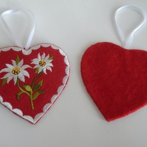 Edelweiss Flowers Heart Embroidered Ornament Fused Felt Red Back Keepsake German Sound of Music Alps Switzerland Germany Austria Mom Oma Dad