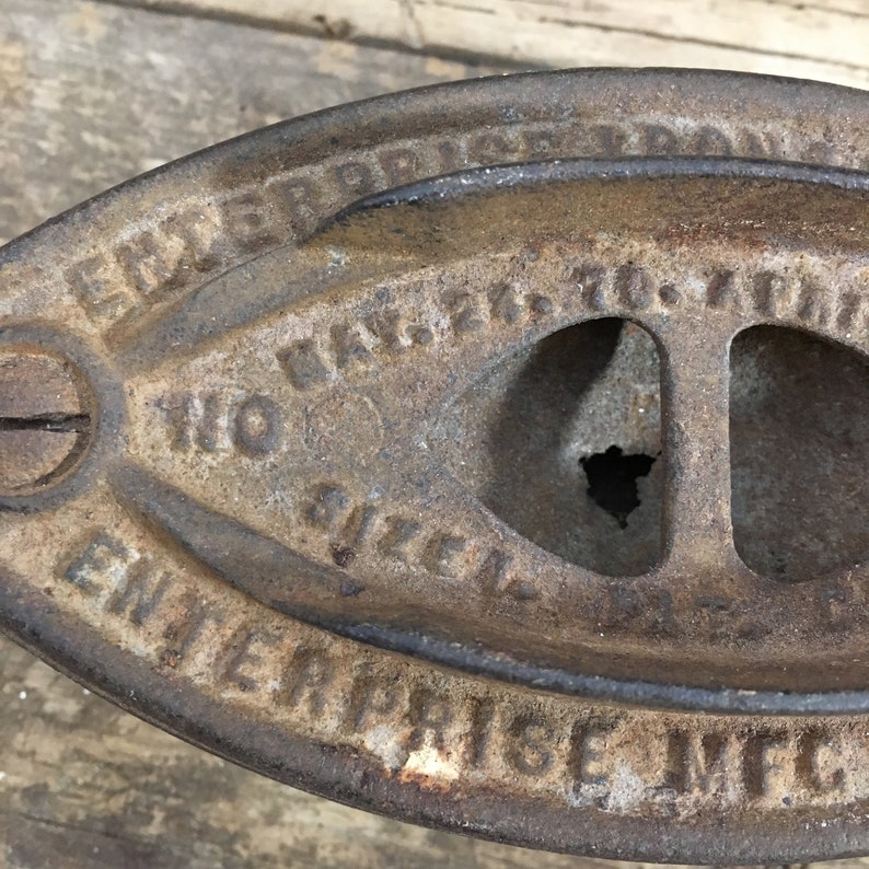 Enterprise Sad Iron late 1800/'s sad iron Antique sad iron Pat Oct 1 Enterprise MFG Philadelphia 50 Enterprise iron No 67