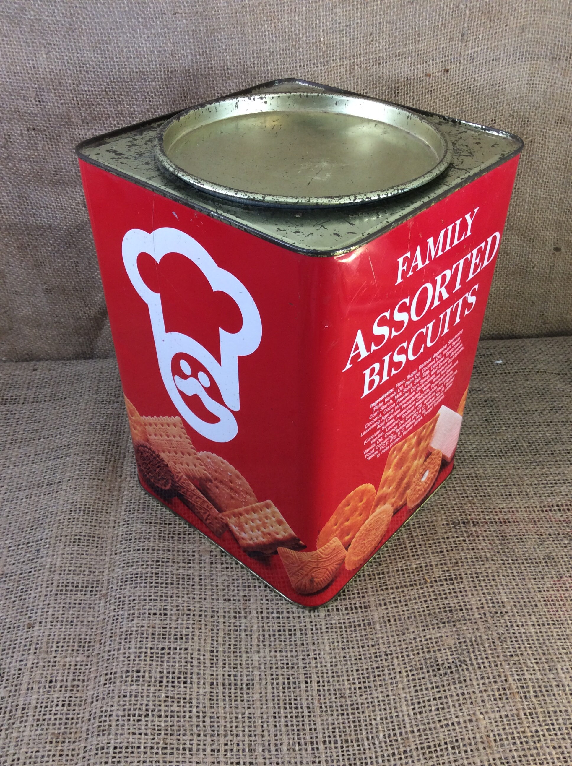 Vintage The Garden Co. Ltd. biscuit tin Hong Kong biscuit Etsy