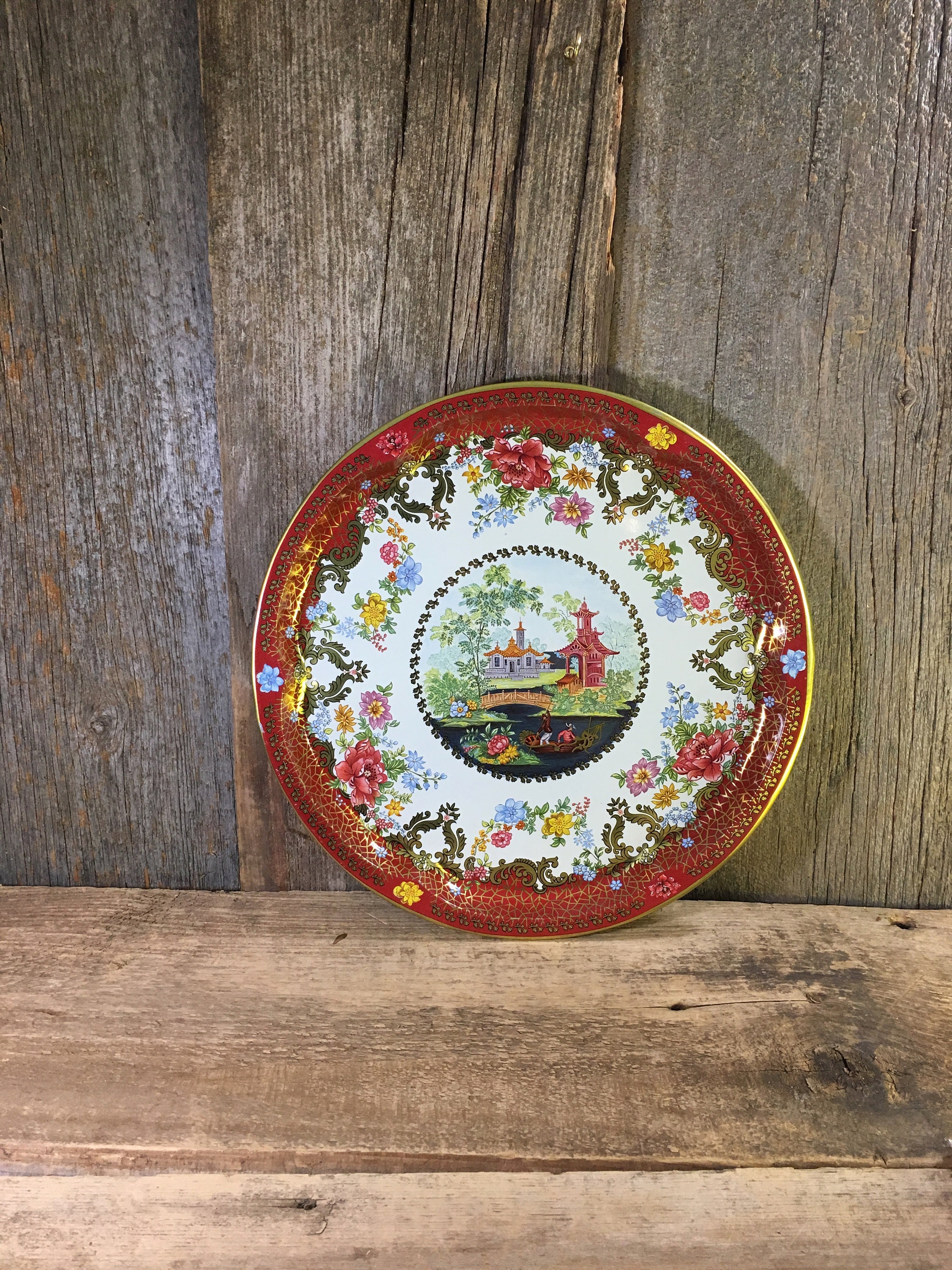 Vintage Round Daher Serving Tray Asian Designed Tray Vintage