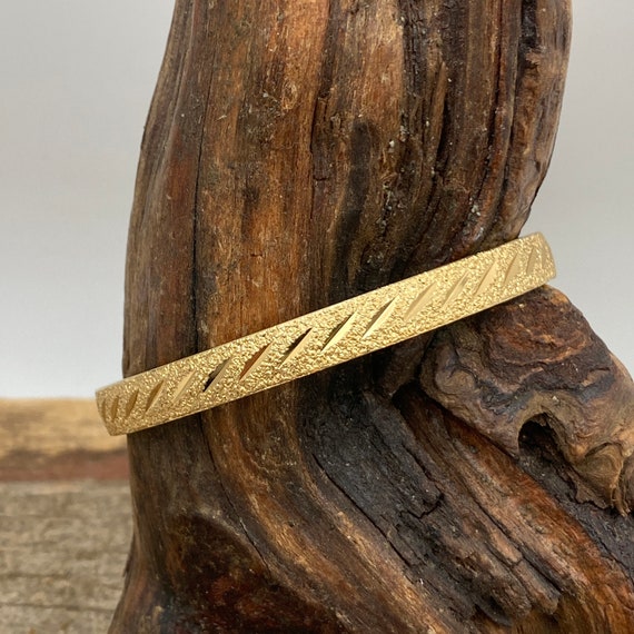 Beautiful Monet Gold Tone Bracelet, Monet etched … - image 1