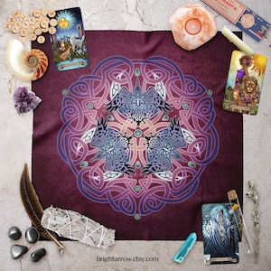 Morrigan Raven Altar Cloth: Celtic Goddess Tarot Spread Scarf