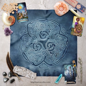 Altar Cloth | Tarot Cloth | Tarot Spread | Tarot Reading | Celtic Knot Wolf Animal Spirit Guide Scarf