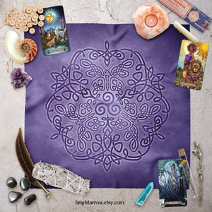 Celtic Knot Altar Cloth: Butterfly Animal Spirit Guide Tarot Scarf
