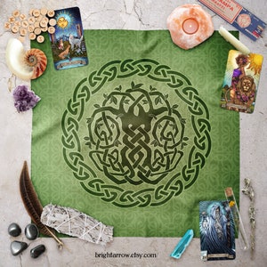 Altar Cloth | Tarot Cloth | Tarot Spread | Tarot Reading | Celtic Knot Tree of Life Yggdrasil Druid Scarf