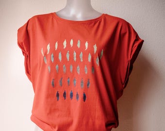 Camiseta roja naranja de algodón pintada a mano Única en su tipo