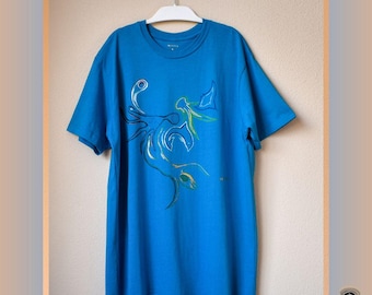 Camiseta azul océano pintada a mano "ANIMALES" única original