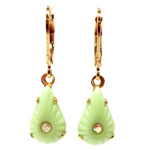 Sweet green mint gold summer earrings vintage glass drops 60s aurora borealis rhinestones made in Germany