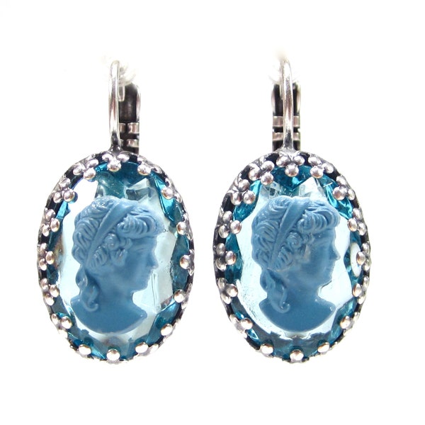 SoHo® Gablonzer Gemmen earrings earrings light blue transparent vintage glass gemame cameo 1960s handmade in cologne