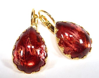 Traumhafte Opal Glas Ohrringe gold rot mit vintage Glas tropfen Ohrhänger handgemachte Vintage Glassteine handmade in cologne germany
