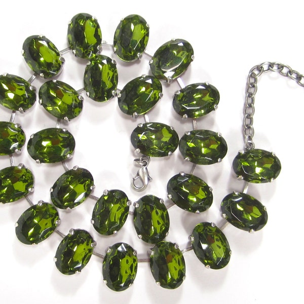 SoHo® necklace choker bohemia olivine 1960s handmade glass stones antique silver handmade in cologne Germany