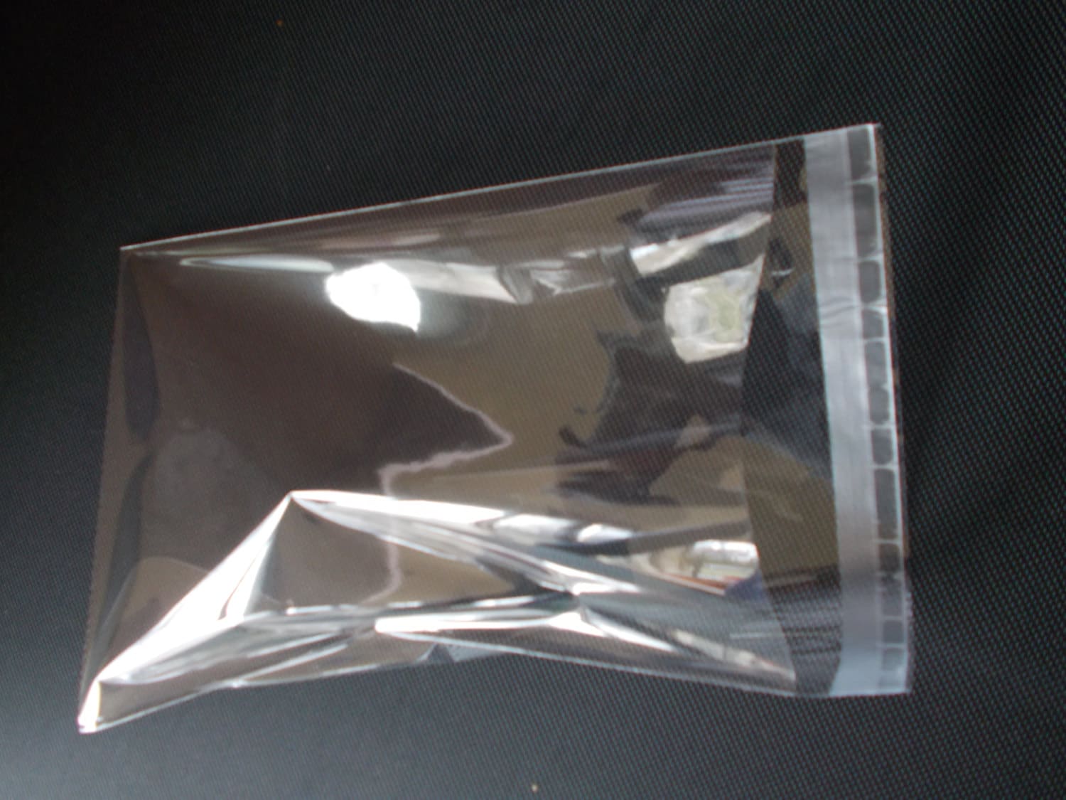 Cellophane Bags 9x12 100X Clear Plastic Bags Resealable Self Seal Cello Bag Lip Tape Poly Apparel 13 In Width Resealable Reclosable & Zipper Bags - Foto 11