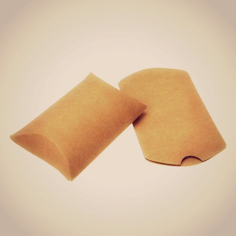 Kraft Pillow Boxes Wedding Favor Box Eco gift boxes FavorTuck Box Wedding Favour gift boxes Gift Boxes Recyclable Candy Box
