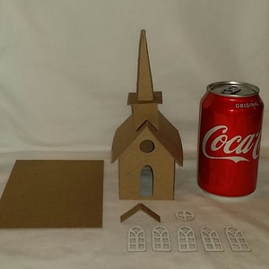 Iglesia con campanario -DIY - Iglesia de cartón estilo Putz