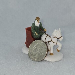 Mini Christmas Horse & Carriage- Great for Christmas Villages!