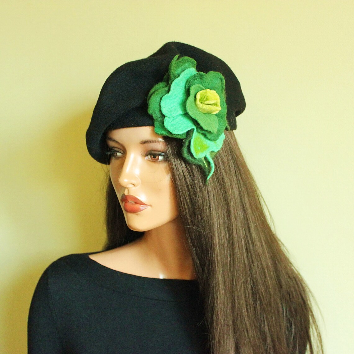 Green Flower Brooch // Felted Brooch // Felted Brooch in Green // Fancy