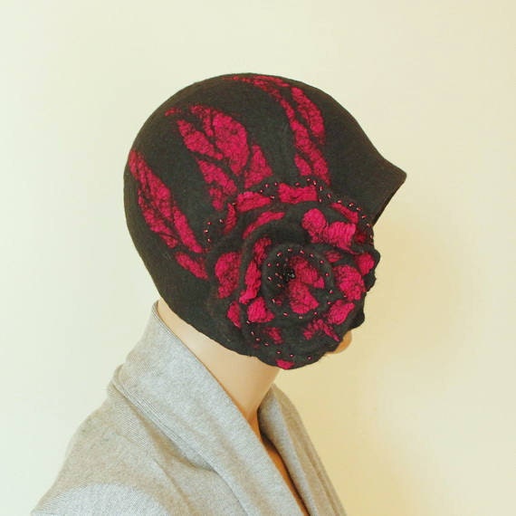 Black Red Hat // Felted Hat// Felt Hat // Hat Felted 1920s // - Etsy