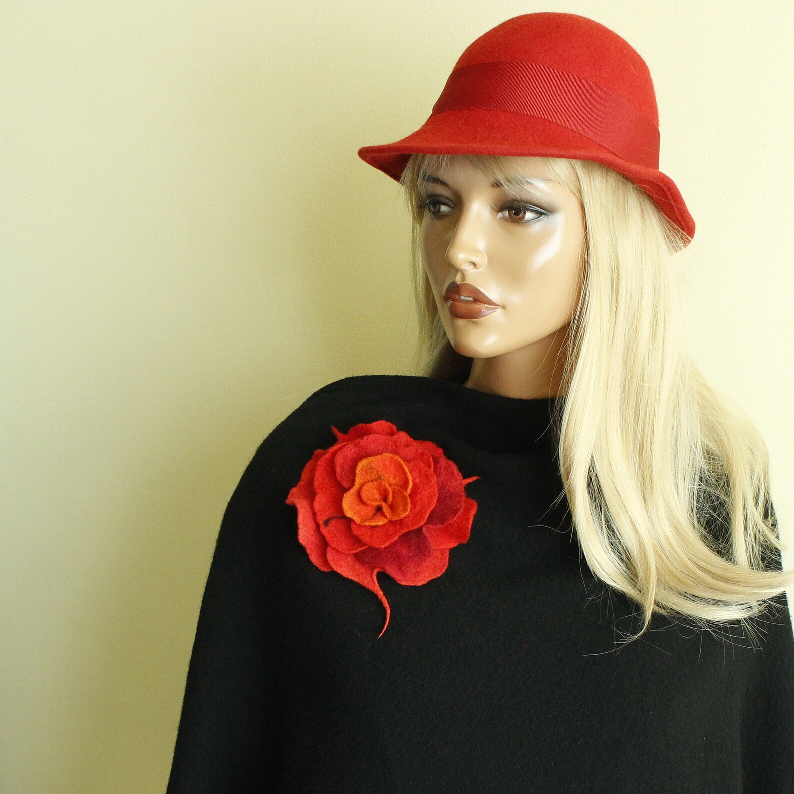 Red Brooch Felt // Red Rose Felted // Art Flower // Unique Pin Broach