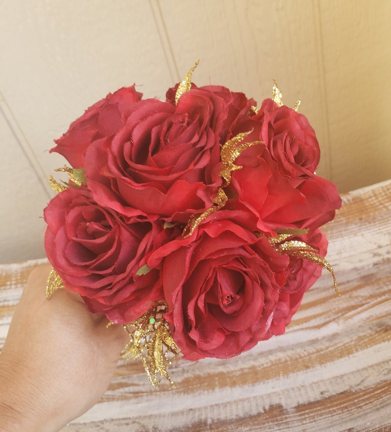 Toss Bouquet / Throw Away Bouquet Red Roses Etsy