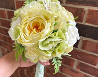 Yellow Wedding Bouquet/ Brides Bouquet/Rose Bouquet