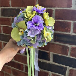 Prom Bouquet / Small Bouquet / Toss Bouquet / Silk Bouquet / Orchid Bouquet / Wedding Bouquet