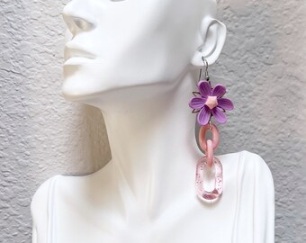 Lilac x Blush Floral Link Statement Earrings - Purple Daisies, Glitter Acrylic, Light Pink Acrylic, Pop of Color, Garden Party, Flowers