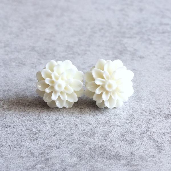 White Dahlia Earrings - Silver Plated Stud Posts, 15mm Resin Cabochons, Snow White, White Bridal Gifts, Mums, Flowers, Bridesmaid Jewelry