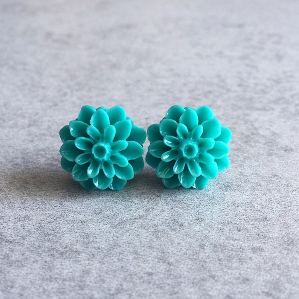 Teal Green Dahlia Earrings - Stainless Stud Posts, 15mm Resin Cabochons, Turquoise, Teal Bridal Gifts, Mums, Flowers, Bridesmaid Jewelry