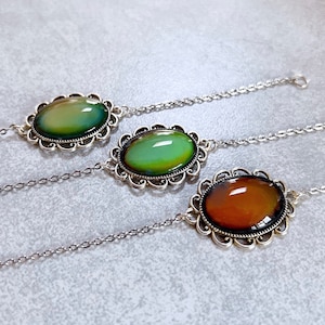 Suits My Mood Color-Changing Bracelet - Silver Link Chain, Iridescent Acrylic Cabochon, Scalloped Bezel, Hippie Arm Candy, Boho, 90s Kid