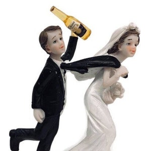 Wedding Bride And Groom with Beer Cake Topper Centerpiece Decoration