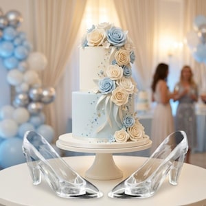 Clear Plastic Cinderella Slipper Cake Topper, Princess Shoe Party Favor (Set of 2)