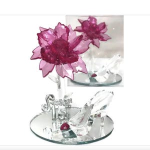 Mis Quince Anos Quinceanera Sweet 15 Fuchsia Magenta Acrylic Flower with High Heel Shoe Favor Gift