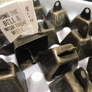Cowbells Kissing Bells Ring The Bells Wish Them Well Wedding Mini Metal Bells Reception Party Favors Cow Bell