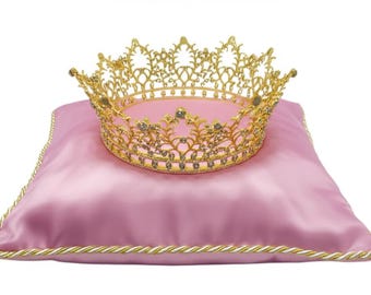 Coroa de ouro com strass para decoração de festa, ótima para topos de bolo, centro de mesa ou decoração de quarto