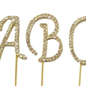 Topo de bolo com letras de strass, peça central, prata ou ouro, 1,75", monograma, letras, strass, para todas as ocasiões