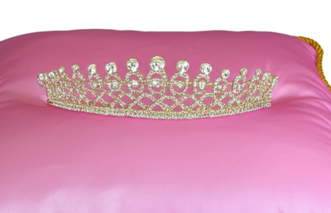 Gold Rhinestone Crown Tiara Elegant All Occasion Women Girls  display picture 3