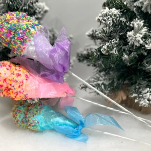 Casquinha de sorvete com brilho de Natal Candy Land com haste de escolha granulada