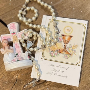 Girl My First Holy Communion Girl Gift Set - Rosary Beads, Prayer Book Cake Topper Figurine