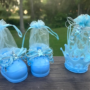 6 Fillable Plastic Crowns with Organza Bag or Baby Shoes