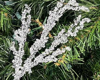 Flower Christmas Ornaments White Christmas Berries/Berry Stems Pine  Branches &Amp; Artificial Cones/White Holly Spray/Wreath Picks For Decor  From Zuiyifu, $10.37