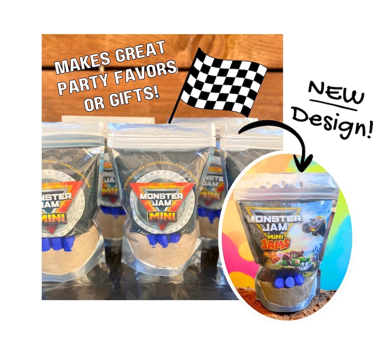 Puede incluir: Bolsas de pl&aacute;stico transparente llenas de arena y caramelos azules, con la marca "Monster Jam Mini". La imagen incluye el texto "Makes Great Party Favors or Gifts!" y "New Design!". Tambi&eacute;n se ve una bandera a cuadros.