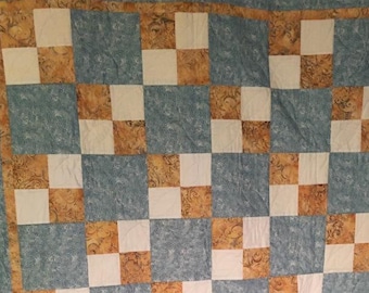 Baby crib quilt Gender Neutral