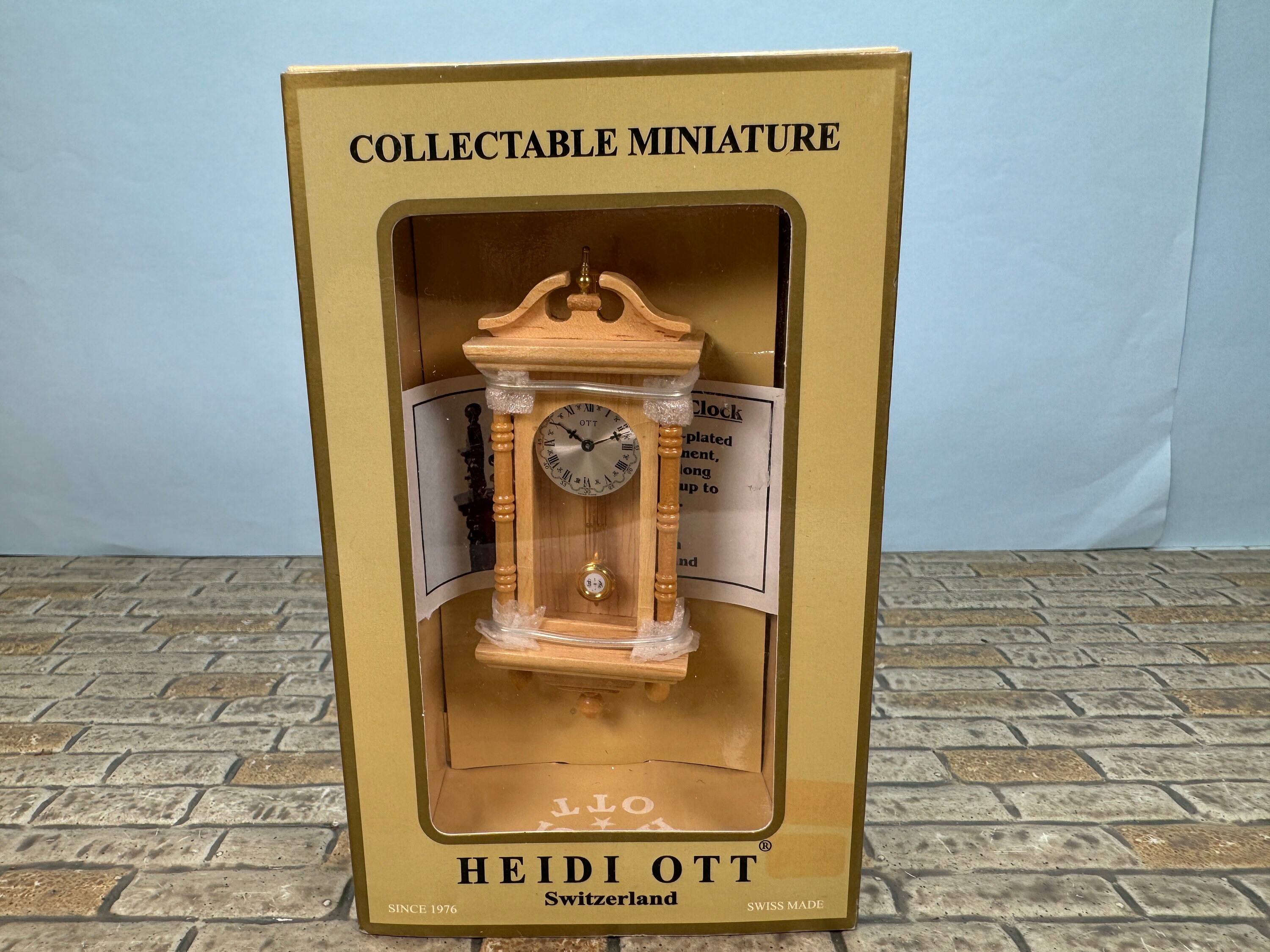 Dollhouse Miniature ~ Vintage Heidi Ott Working Wall Clock Brand
