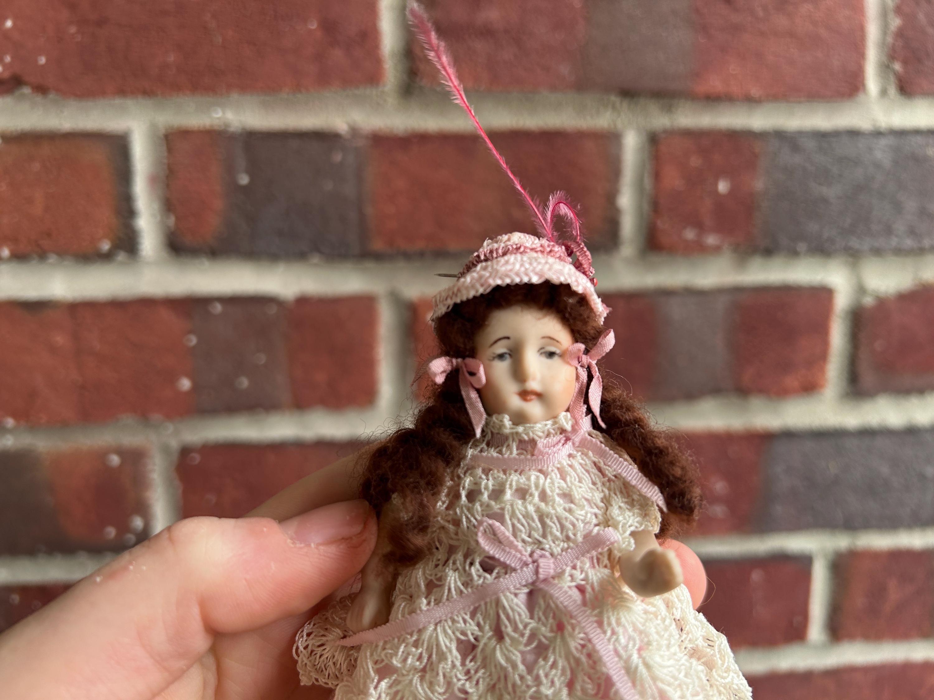 * vintage doll ୨୧ * ビスクドール ピンクドレスのお嬢さん Genuine Porcelain Collectible Doll Limited Edition 6