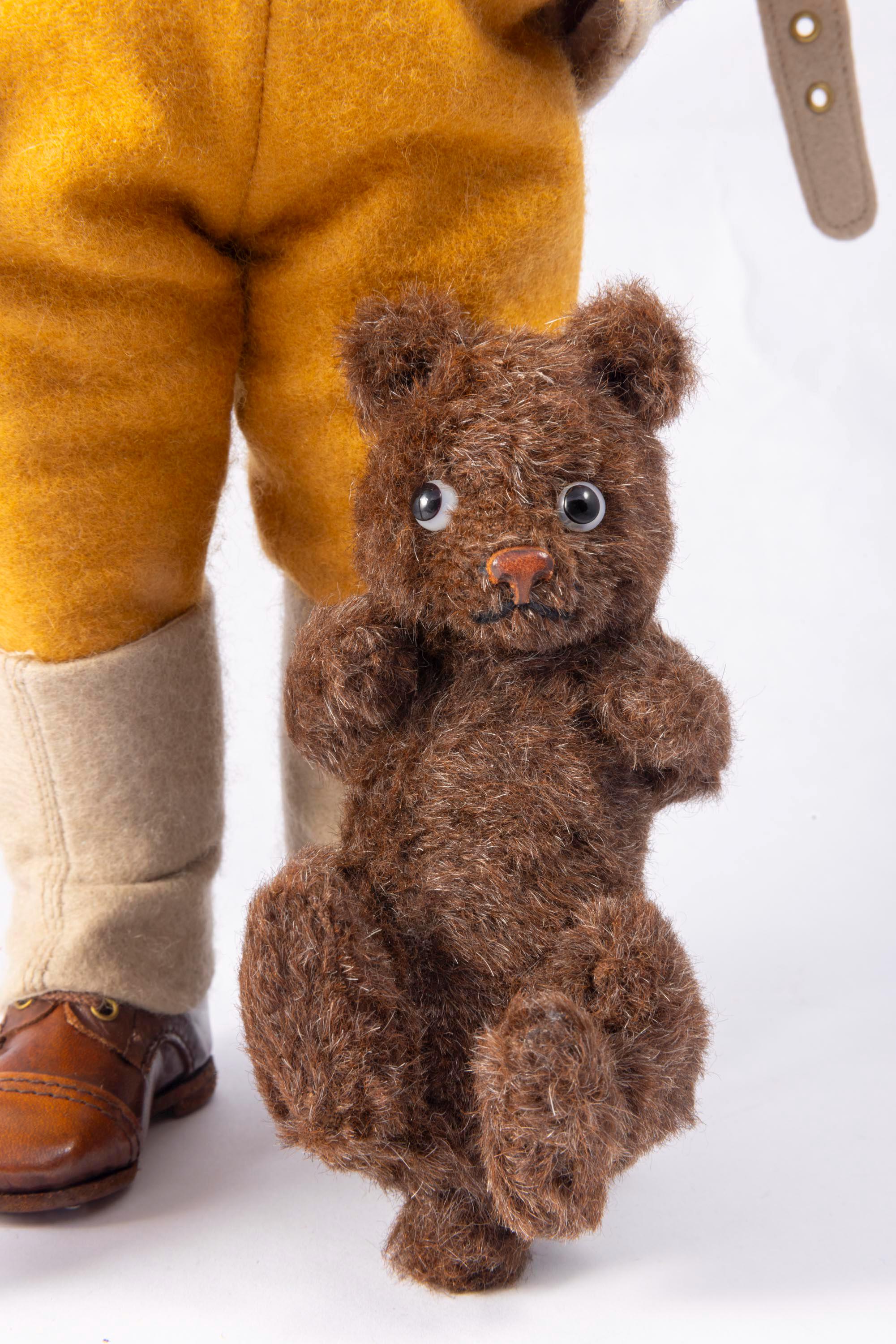 Doll Scale ~ R. John Wright Teddy Roosevelt Felt Doll With Brown