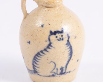 Dollhouse Miniature ~ IGMA Jane Graber Pottery Jug with Picture of Cat